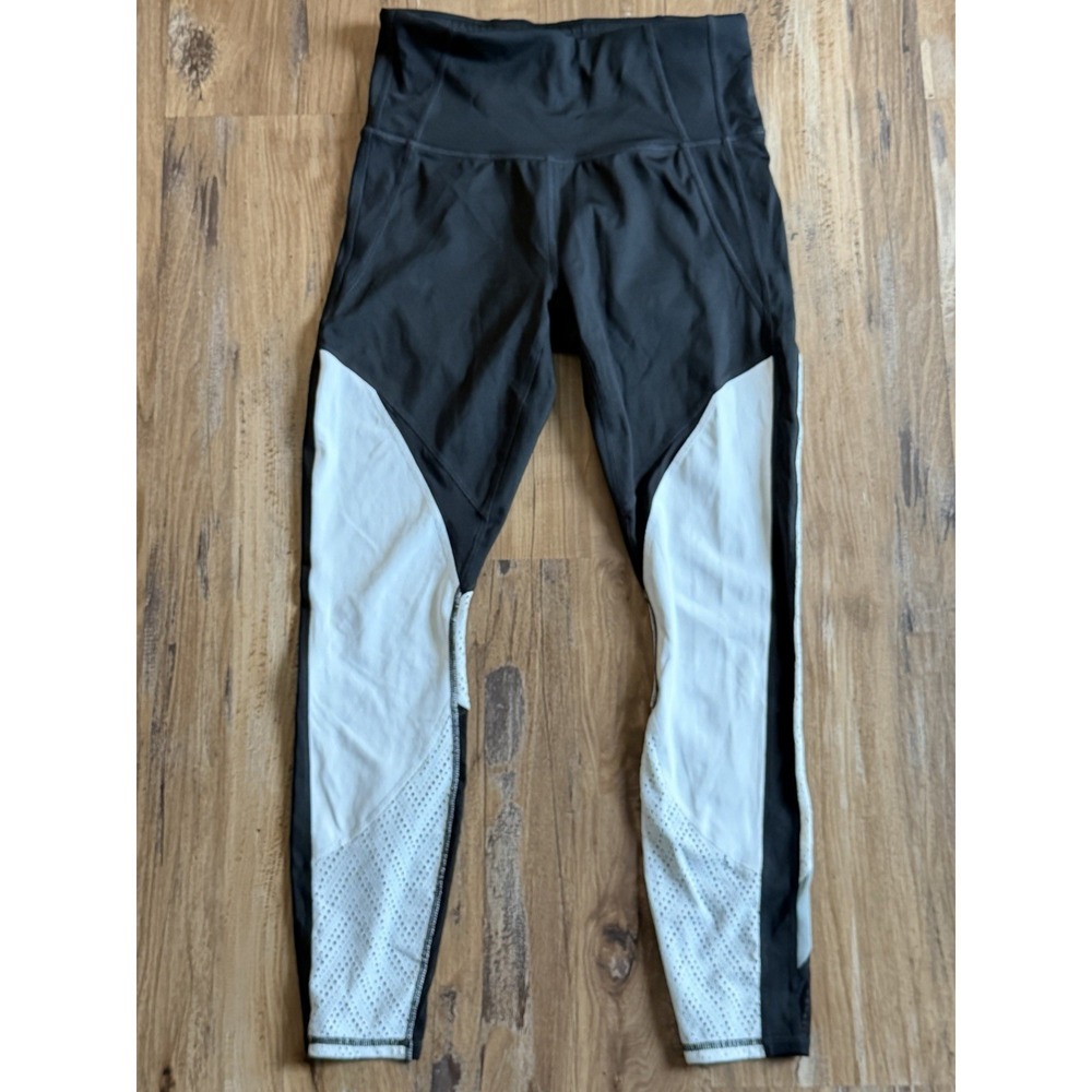Athleta High Rise Precision Laser Cut Leggings 7/8 Length Black White Size S